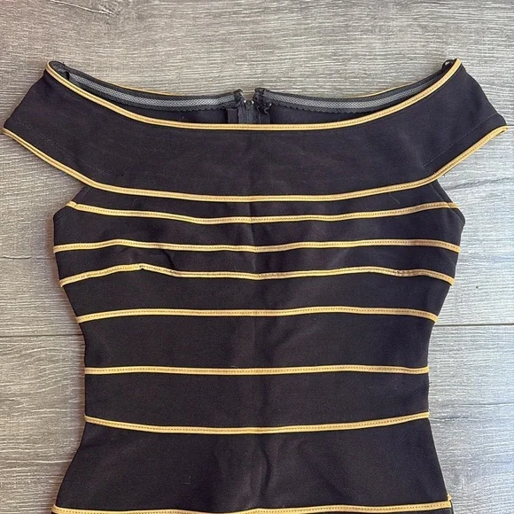 Tadashi Shoji Bodycon Gold And Black Scuba Knit Mini Dress, NWT - Picture 4 of 7